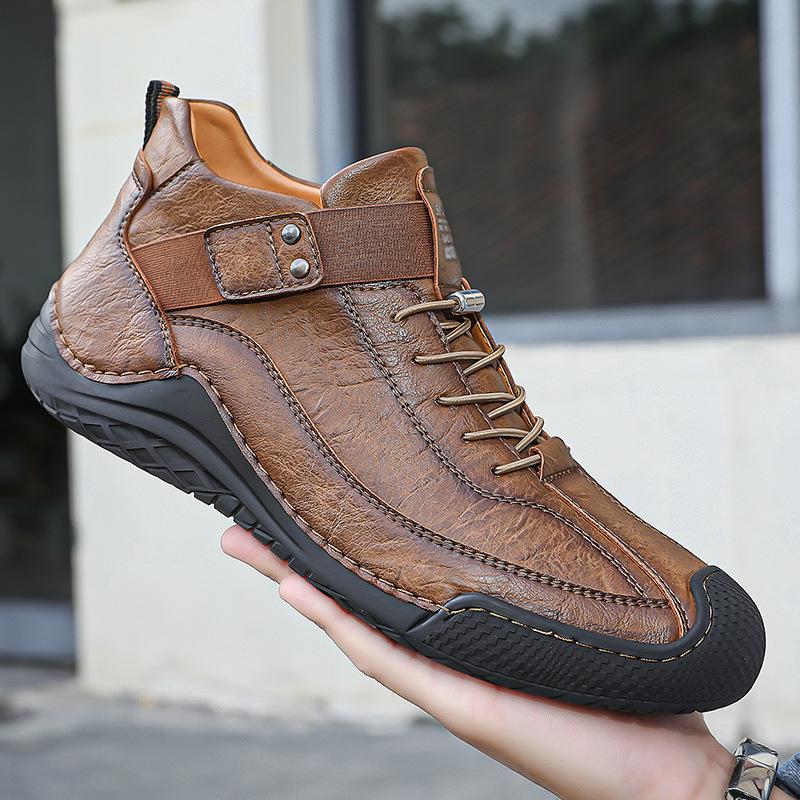 Men's Genuine Leather Soft Sole Casual Shoes - Autumn/Winter Large Size, Handmade and Comfortable.