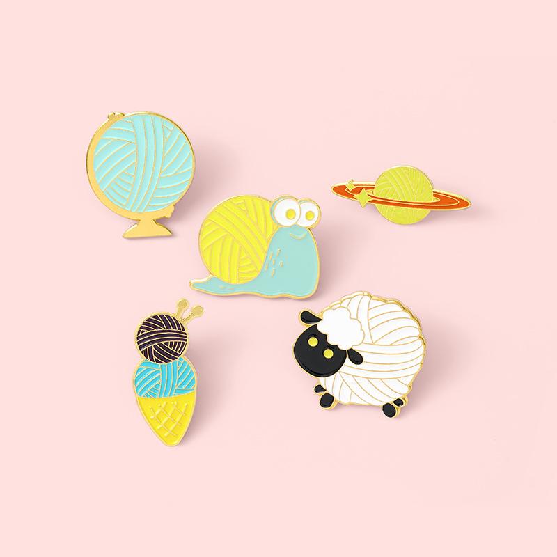Vibrant Brooch Enamel Set Charming Cartoon Sheep And Snail Brooches For Lovers Fashion
