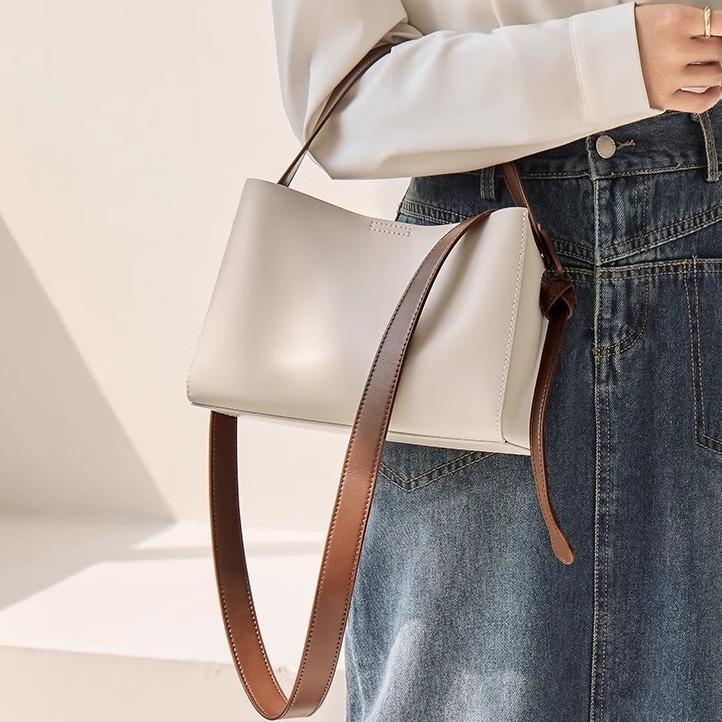 

Контрастная цветная сумка-ведро из коровьей кожи для женщин, новая сумка через плечо на одно плечо для поездок на работу, универсальная, большой вместимости, ручная сумка