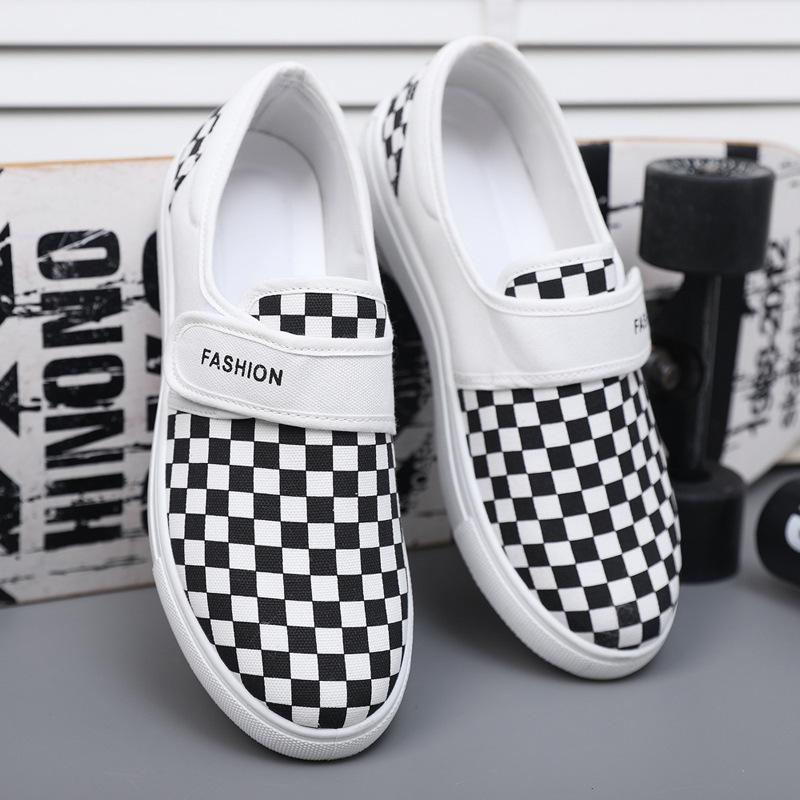 2025 New Canvas Sneakers: Trendy Korean-Style Men's Casual Shoes in Extra-Large Sizes