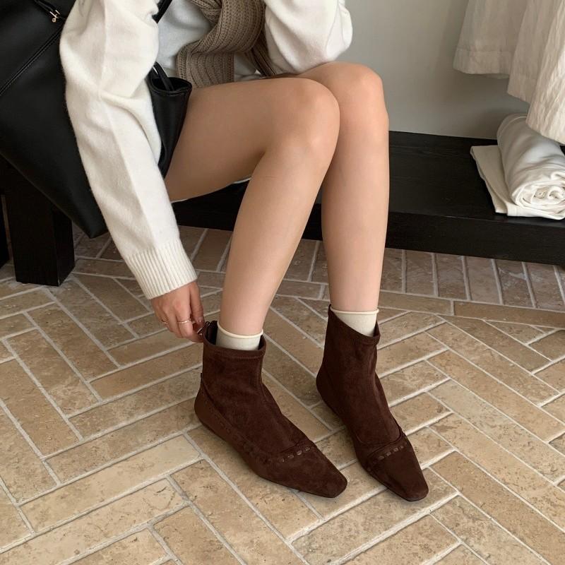 2025 Autumn and Winter New Retro Square Head Thin Boots Korean Rear Zipper Short Boots Suede Versatile Low Heel Short Boots Women