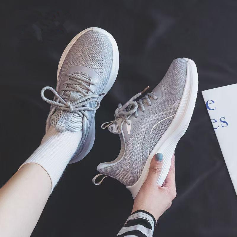 Jarní a letní nové sportovní boty dámské boty měkká podrážka lehké chůze prodyšné flyknit dámské boty studentské cestovní boty