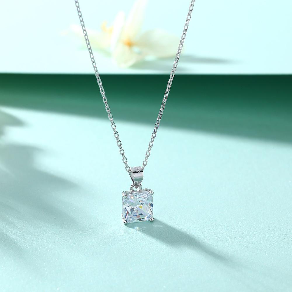 European and American silver jewelry fashionable and simple 925 sterling silver square zircon pendant crystal necklace women's light luxury