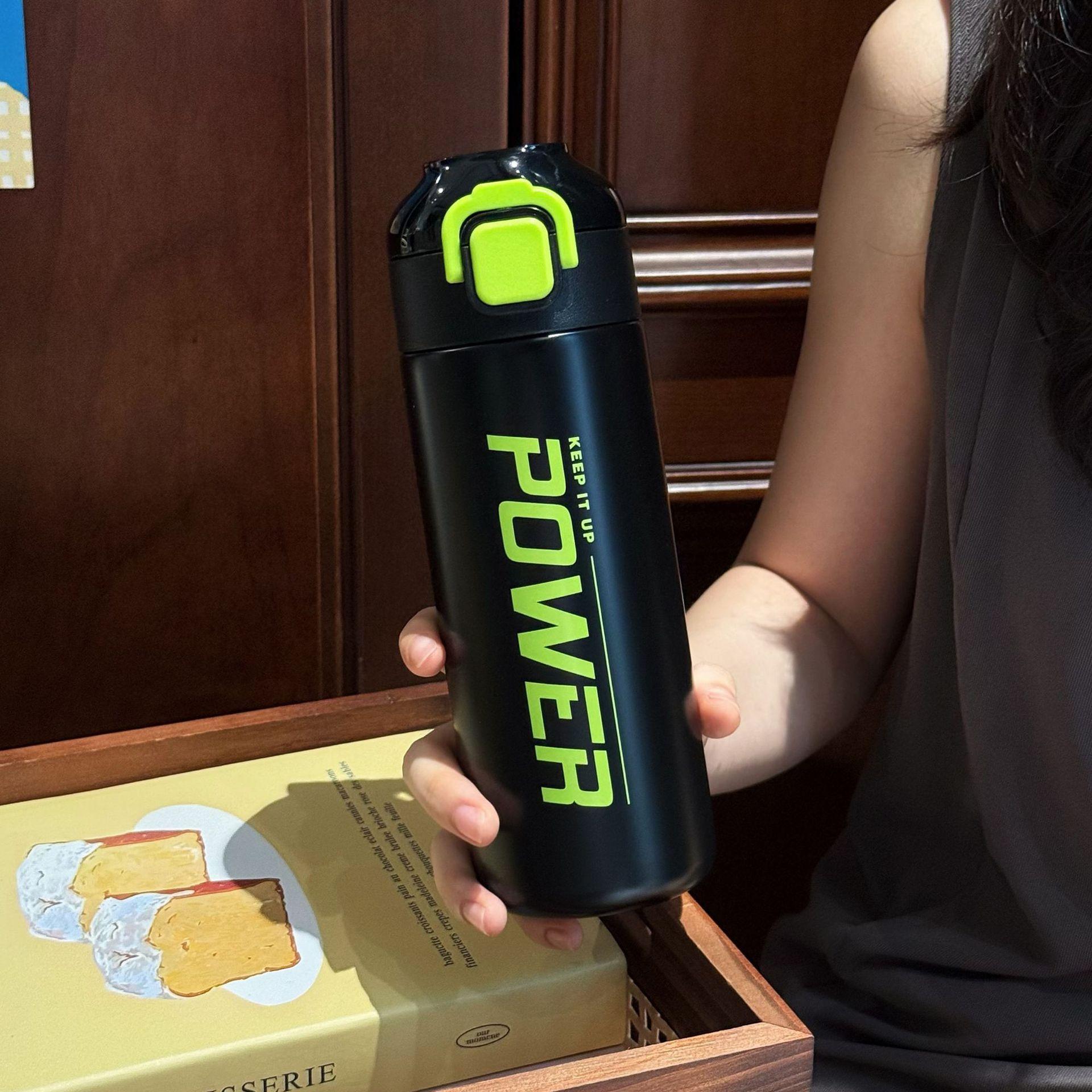 Стильная и простая спортивная поилка-кружка с соломинкой, матовая кружка, для двойного напитка, портативная, герметичная, маленький подарок, термокружка 500ml