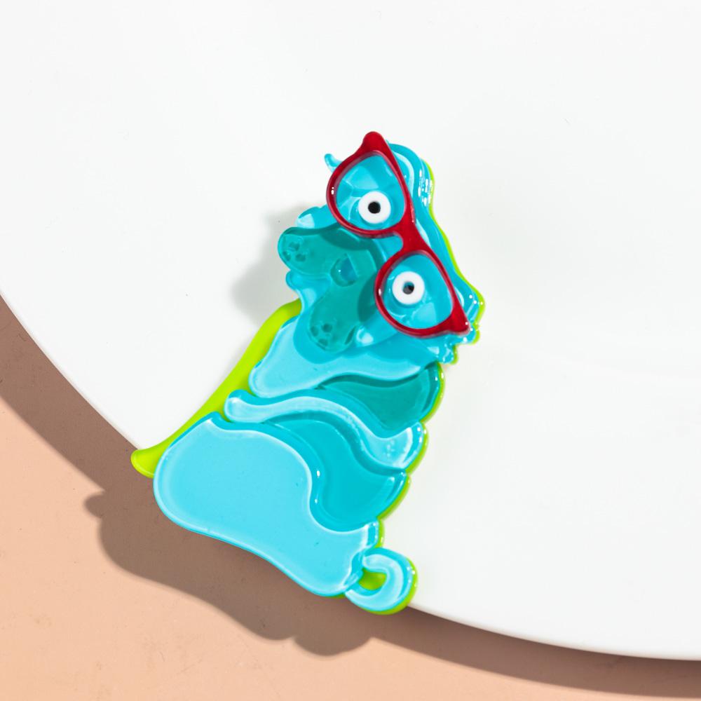New Acrylic Cute Glasses Pet Dog Brooches for Women Lovely Cartoon Animal Cocker Spaniel Pins Lapel Badges Fashion Jewelry Gifts