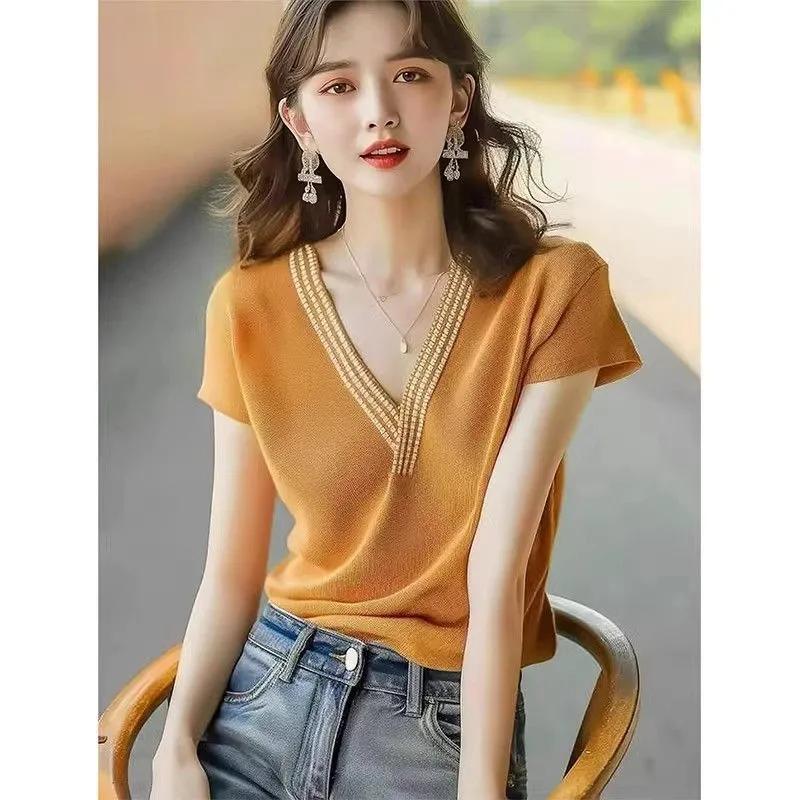 Women s Orange Knit Short Sleeve Top with V Neck Trim M оранжевый