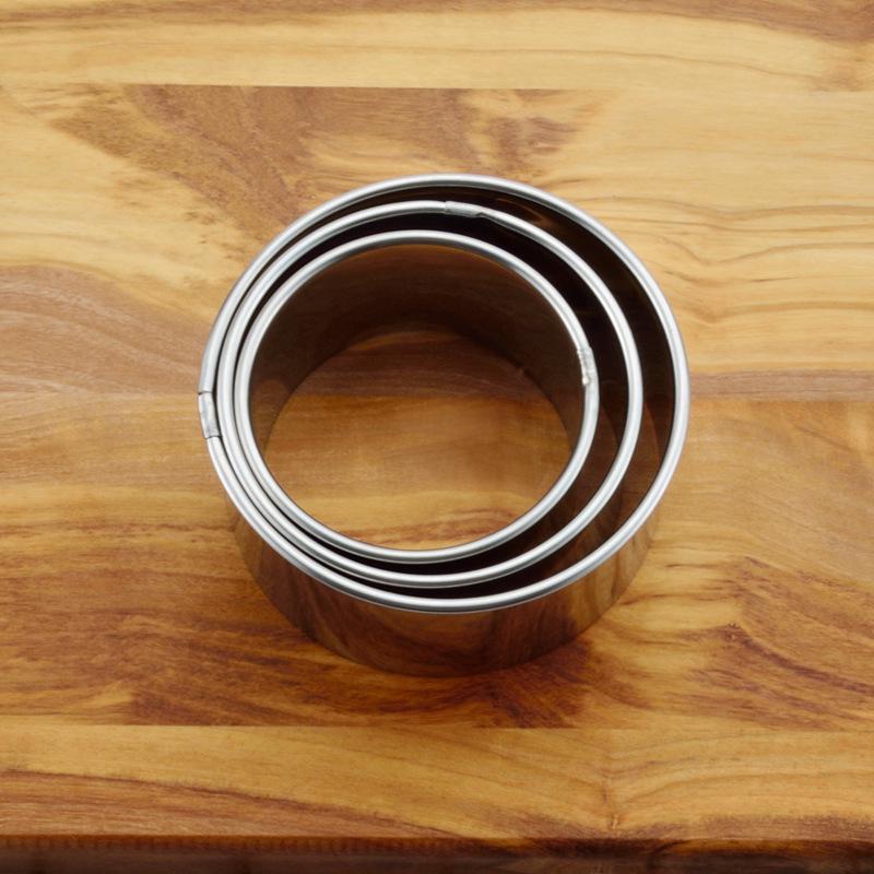 Stainless Steel Dumpling, Cake & Cookie Cutter Ring Set