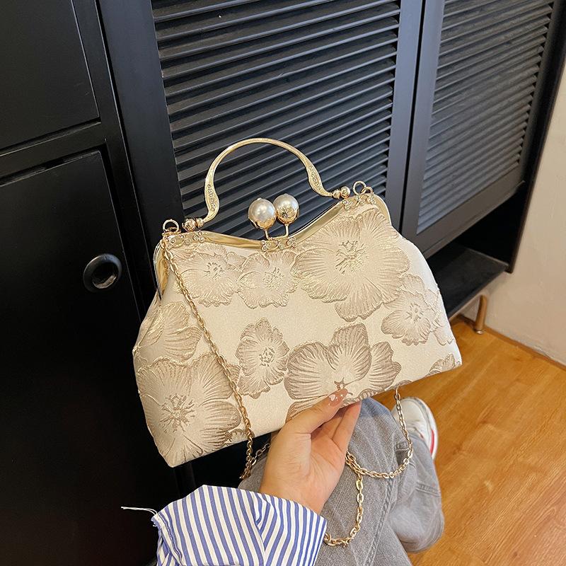 Light Luxury Shell Women's Bag 2025 Summer New Fashion Foreign Style Handbag Literary National Style Chain Shoulder Messenger Bag