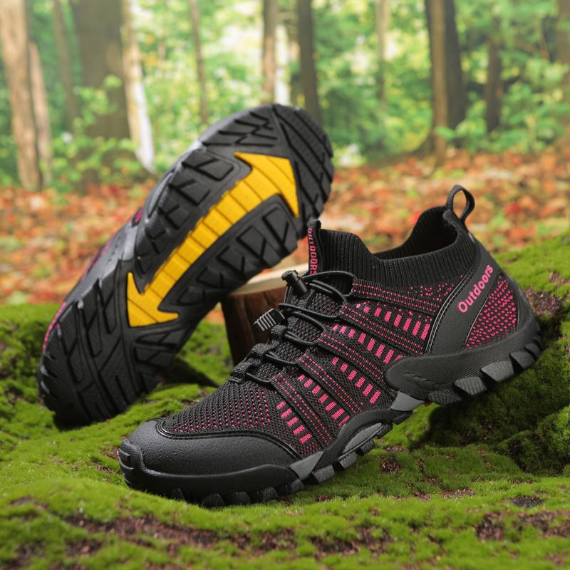 Fashion New men and women outdoor hiking mesh surface breathable leisure sports travel hiking mountaineering rock climbing couple shoes