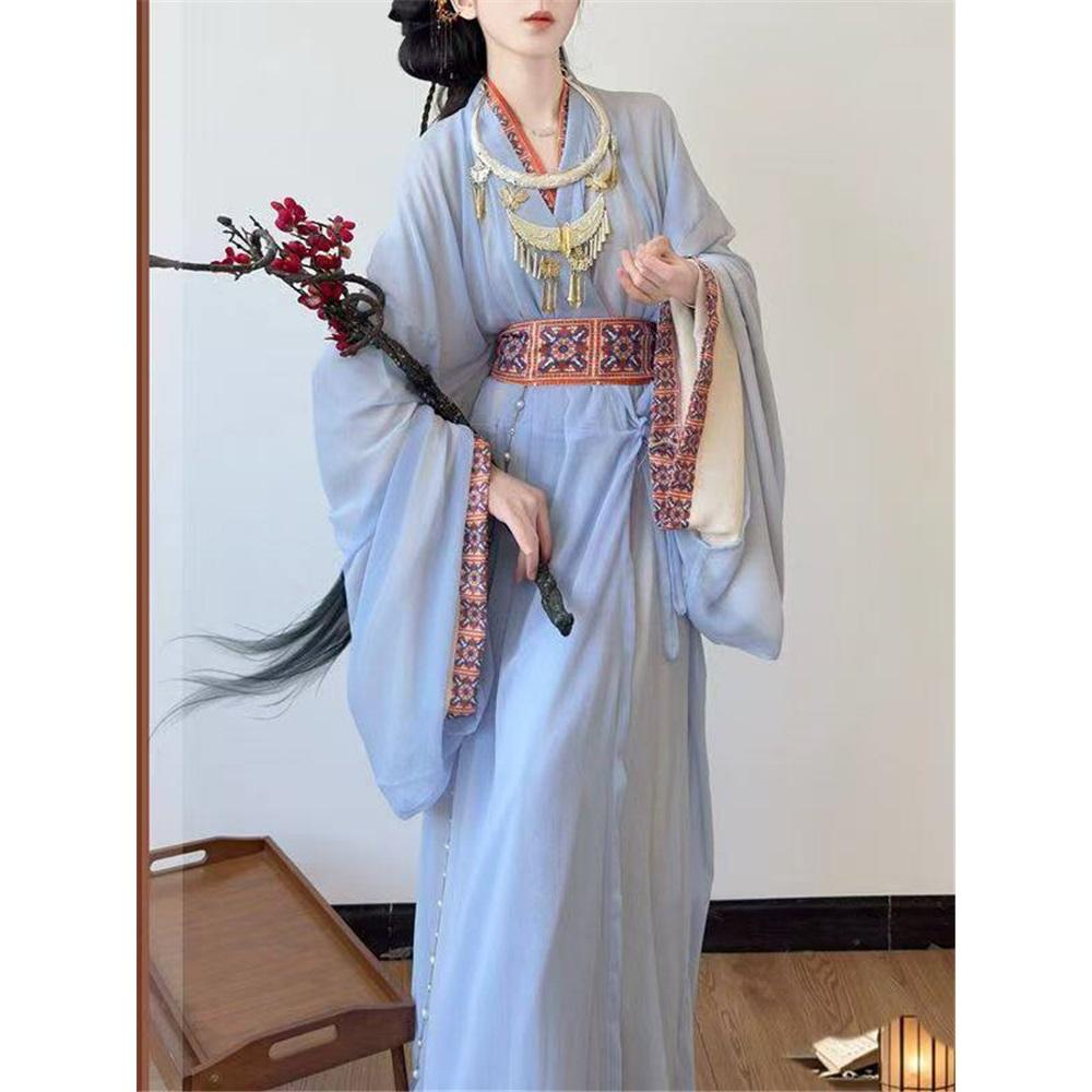 Original restauriertes Hanfu-Set für Frauen aus der Zeit der Streitenden Reiche, Zhiju, Kreuzkragen, weite Ärmel, locker, gerader Saum, Robe, traditionelles chinesisches Kostüm
