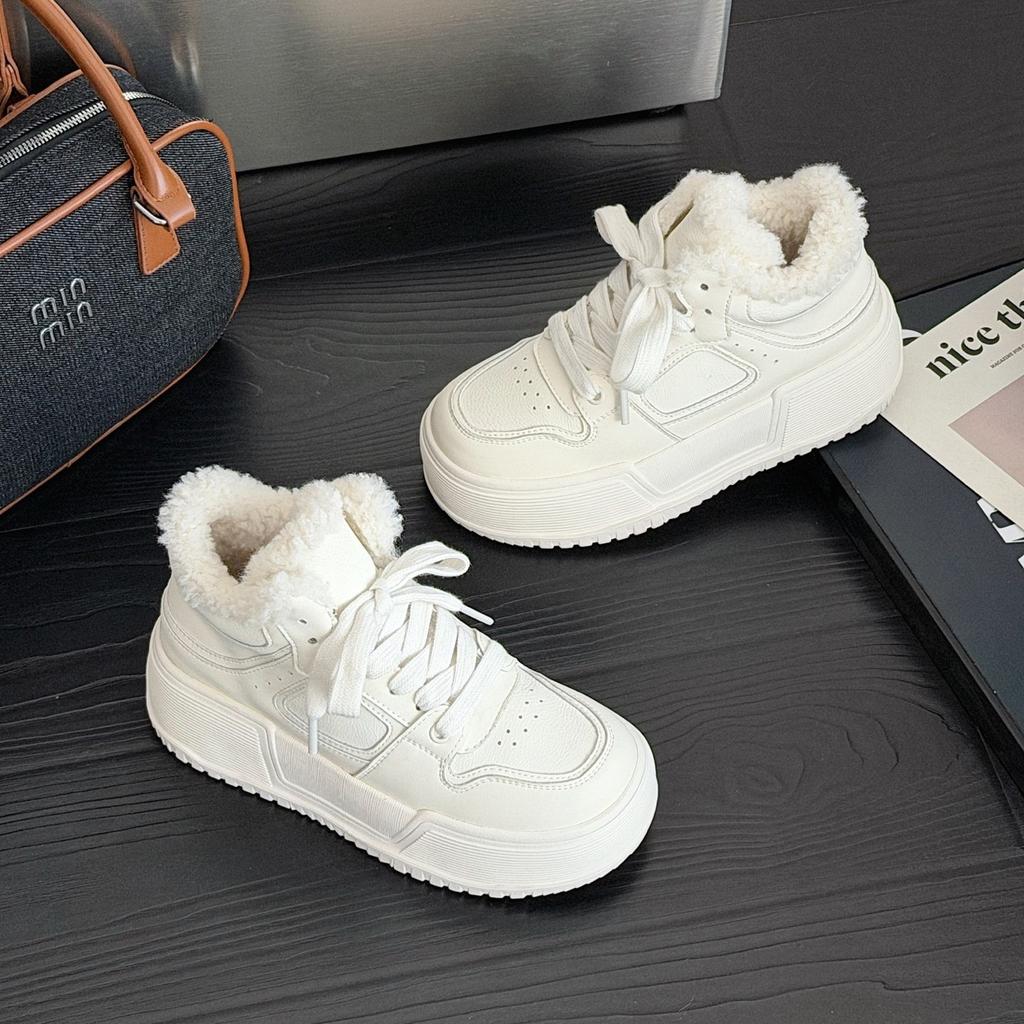 Leather high-top little white shoes women's new versatile winter velvet thickened snow boots thick-soled warm large cotton shoes