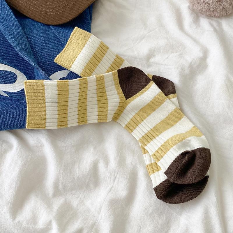 Socks Women Autumn Spring Korea Style Harajuku Street Sport Cotton Stripes Casual Skateboard Mid-tube Sock