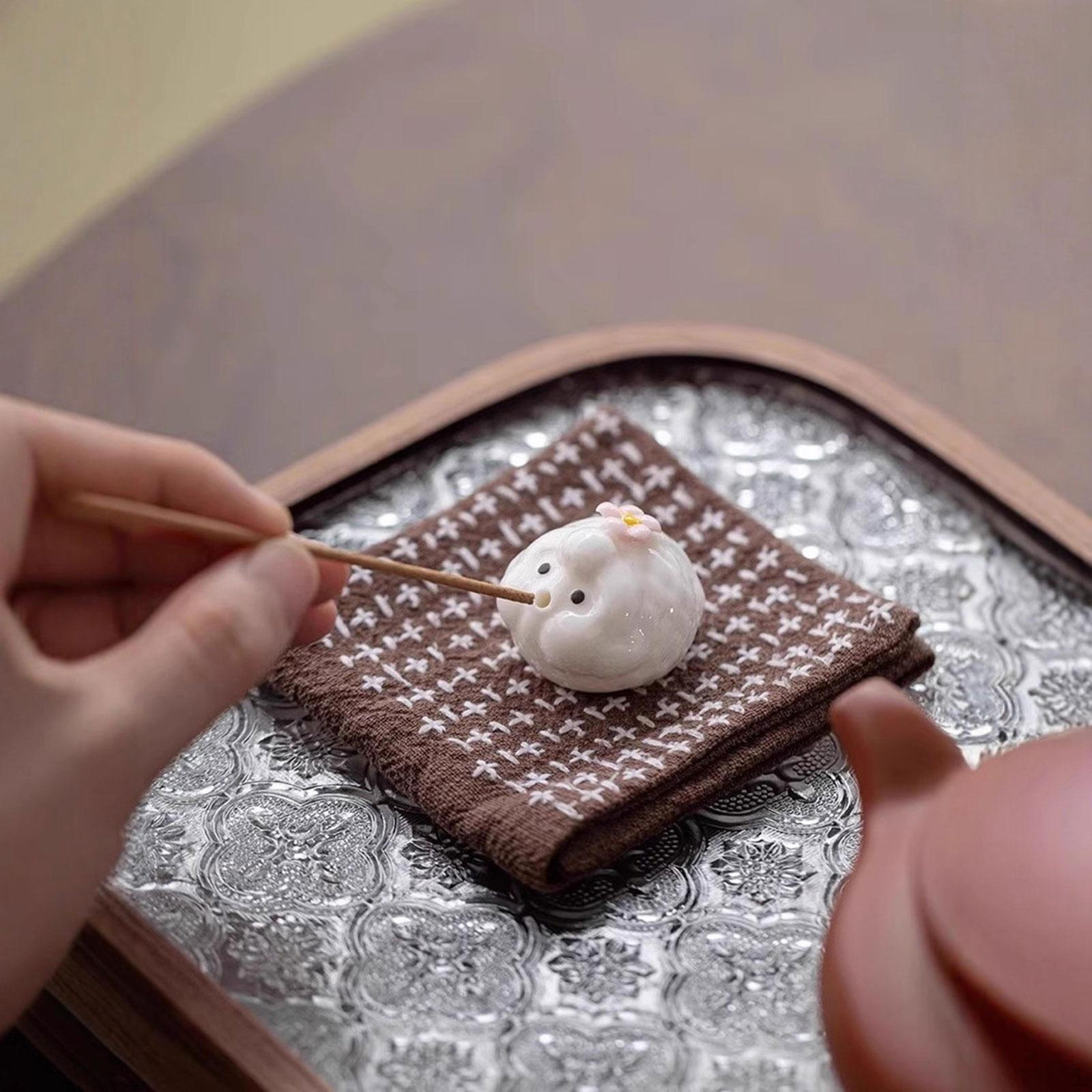 

Мини Статуэтка Арома Орнамент Подставка для Аромапалочек Современная Керамическая Маленькая Скульптура Чайный Питомец для Офиса Комнаты розовый