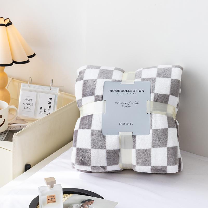 

Fluffy Plaid Bed Blankets Warm Soft Coral Fleece Throw Blanket Sofa Cover Bedspread Bed For Kids Pet Home Textile Drop ship 70X100CM