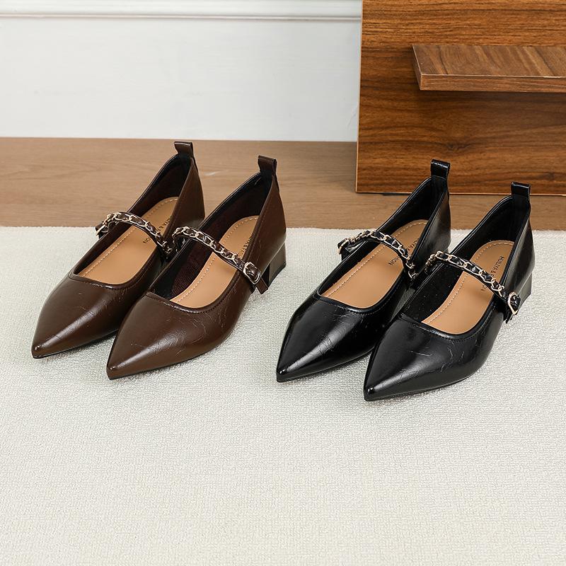 Y303-16 Xiaoxiangfeng Chain Single Shoes Women's 2025 Autumn New Models with French Pointed Mary Jane Women's Shoes
