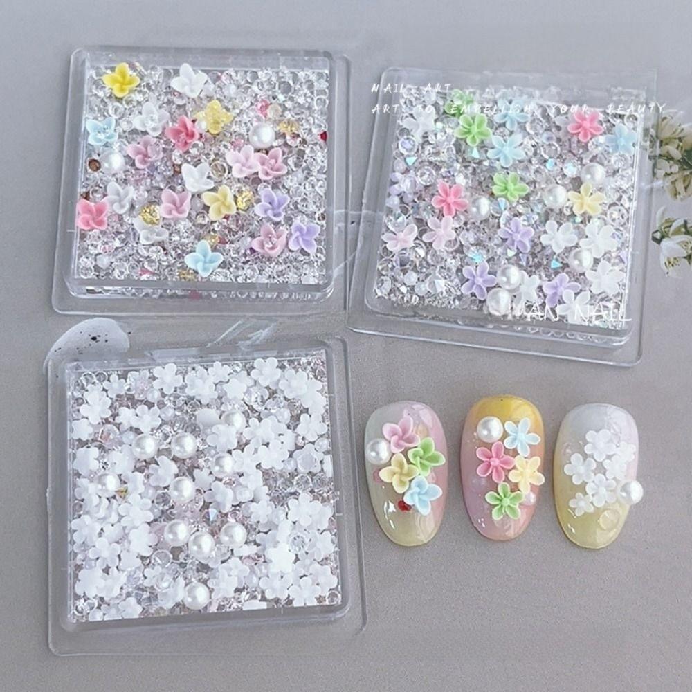 Floral Pearl Floral Nail Decorations White Crystal Nail Accessories Nail Art Charms for Nail DIY