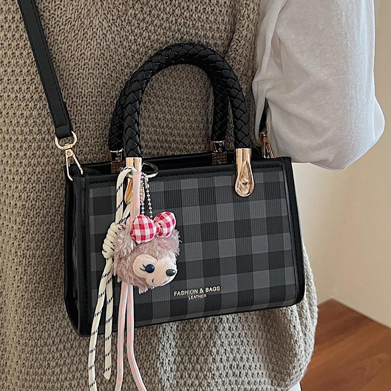 Fashion Plaid Casual Bag Women's 2025 New Trendy Handbag High Value Simple Shoulder Messenger Small Square Bag