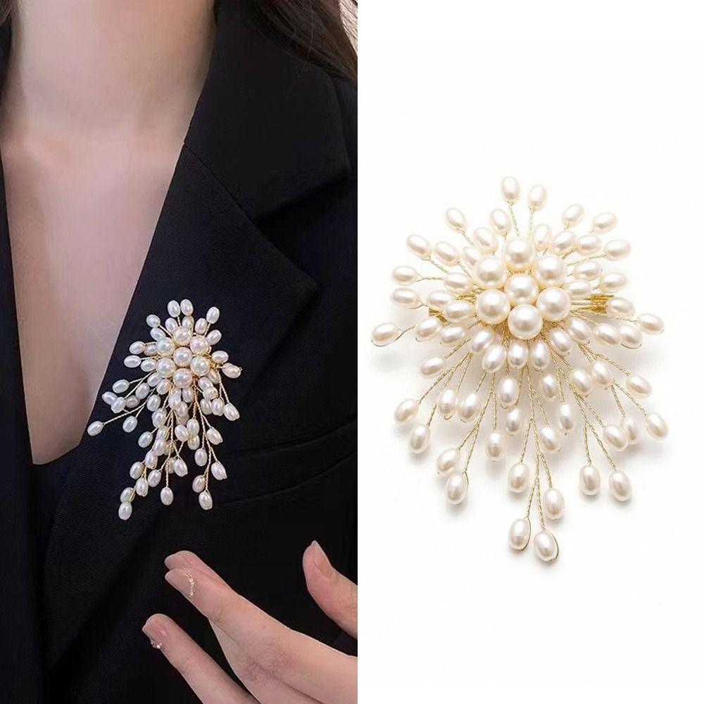 Elegant Lapel Pin Trendy Corsage Pin Fashion Woven Brooch  for Business Meetings and Parties
