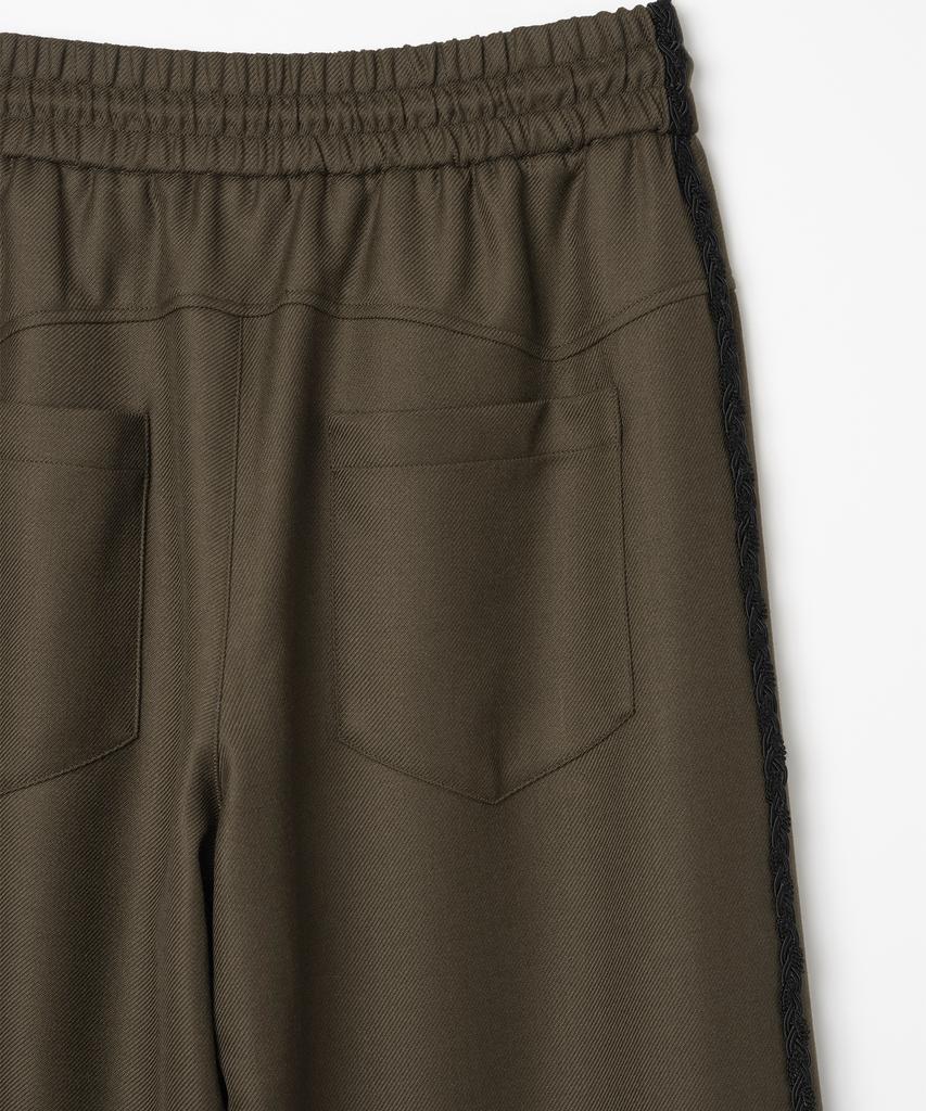 MILLO WOMEN Twill Wide Track Pants [Brown]