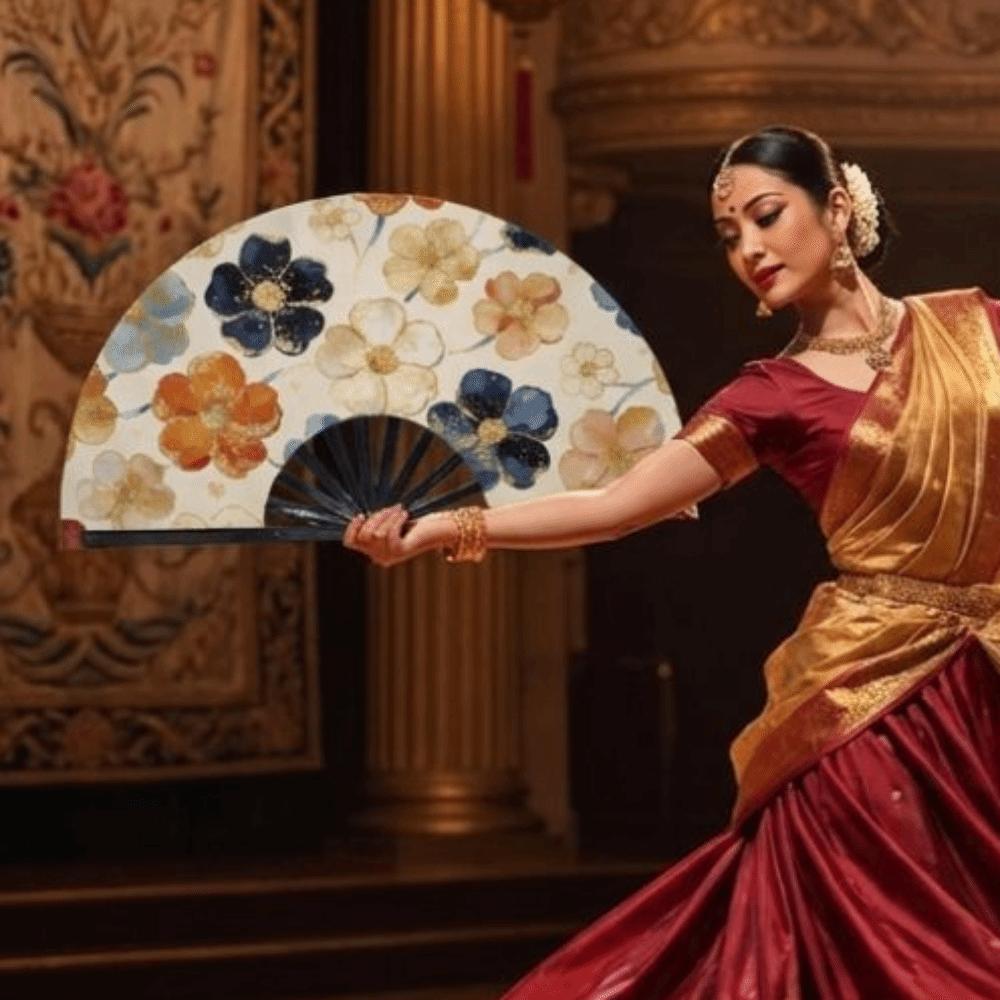 Exquisite Vintage Chinese Flower Hand Fan Handmade Decorative Portable Folding Fan Floral Pattern Summer Cooling Fan Dancing Use