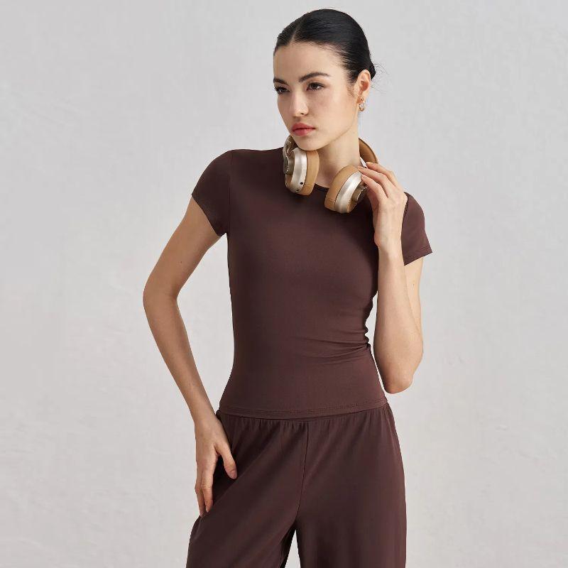 

2025 Yoga Jacket Tight Sports T-shirt Running Training Short Sleeve Waist Slimming Workout Top Breathable Quick-Drying Elastic Brown L