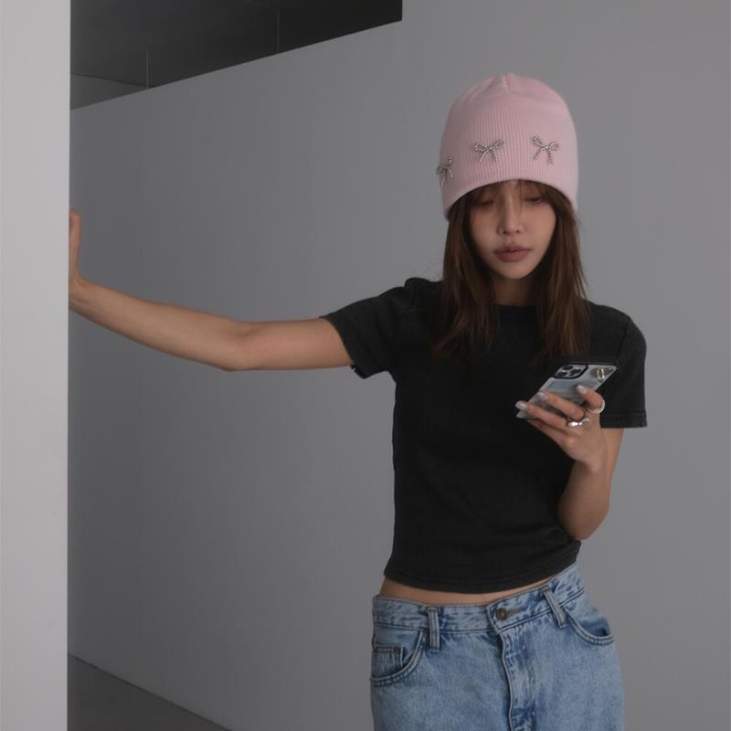 Knitted wool hat Korean blogger three-dimensional butterfly autumn and winter ins new wool cold hat warm and versatile