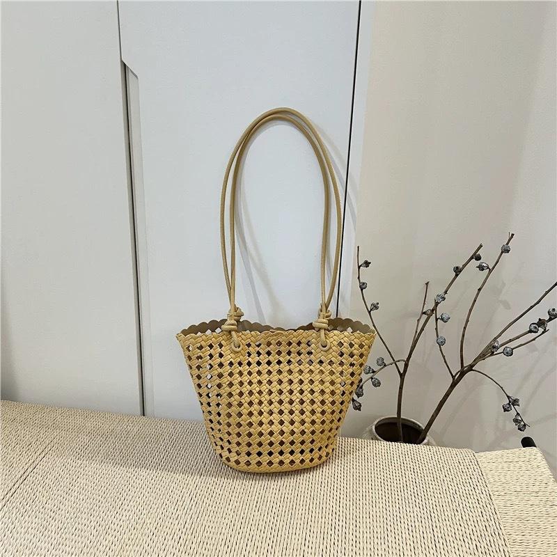 Underarm Commuter Bag with Hollow Interior, Tote Bucket Bag, Simple Shoulder Bag