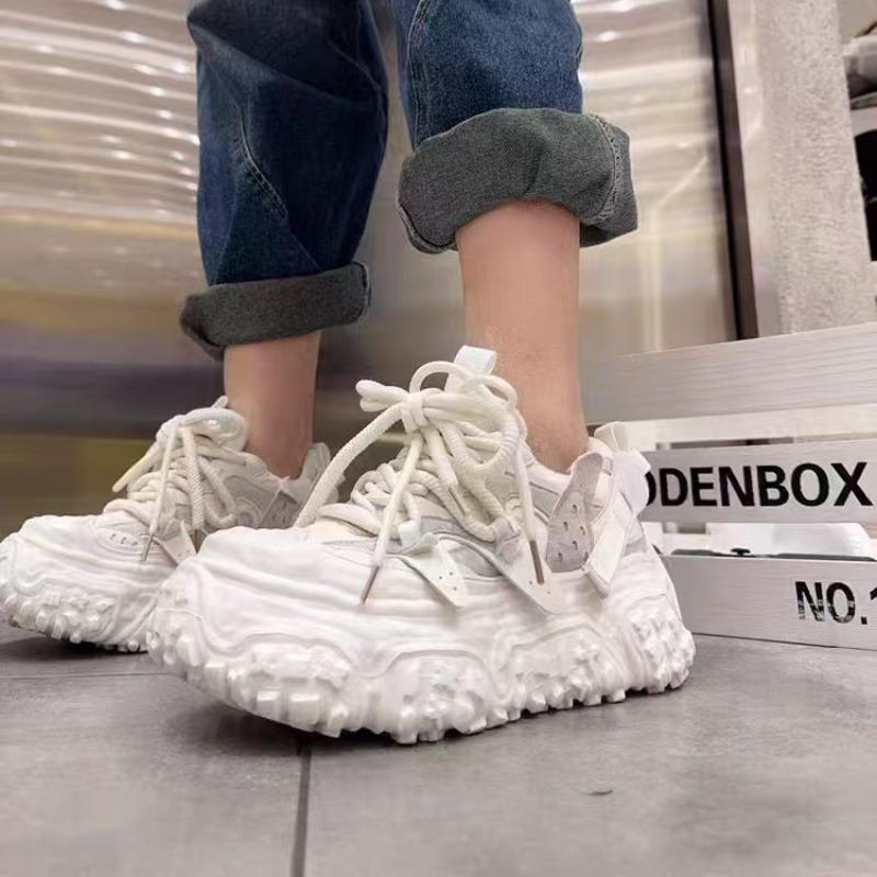 Frühling Neue Papa-Schuhe für Damen Höhensteigerung Kleine Statur Dicke Sohle Sport Freizeitschuhe