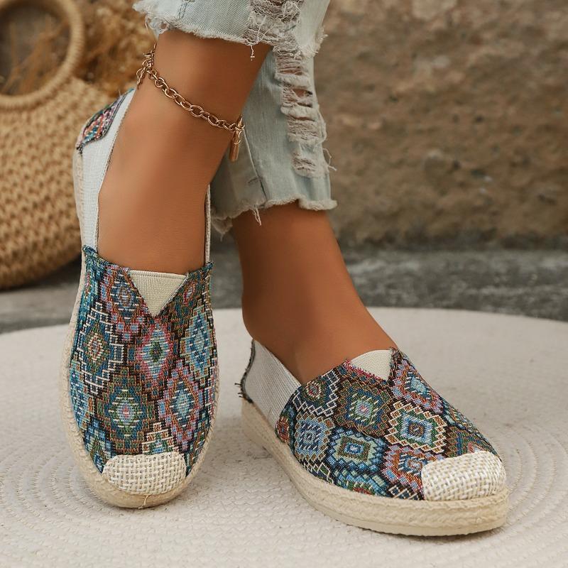 Fashion Comfortable and Versatile Ethnic Style Slip-on Canvas Shoes for Women Spring and Autumn New Cloth Shoes Breathable Single Shoes