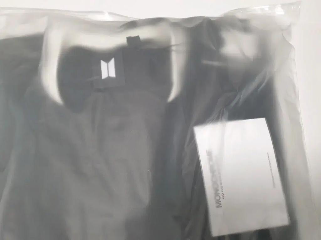 BTS Monochrome Crew Neck Black T-Shirt, Size L