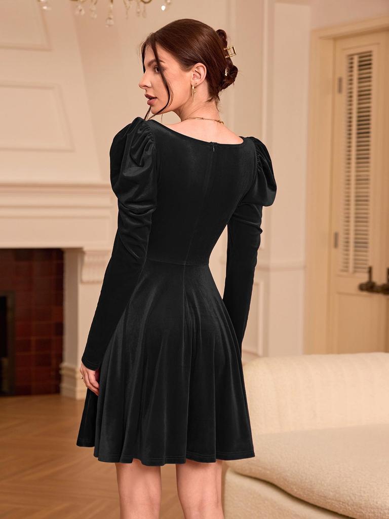 2024 Women's Burgundy Velvet Dress: French Style, High Waist, Mid-Length, Autumn/Winter Collection.