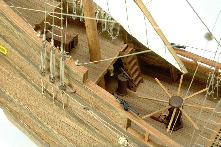 Woody Joe Halbmond Holzmodell Bausatz 1/40 (Schiff)