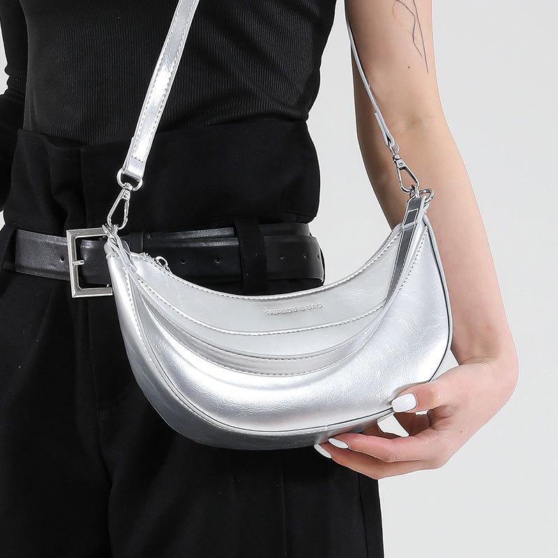 New Product Niche Simple Personality Hand Carry Crescent Moon Bag Versatile Temperament Commuter Oil Wax Leather Messenger Bag Female