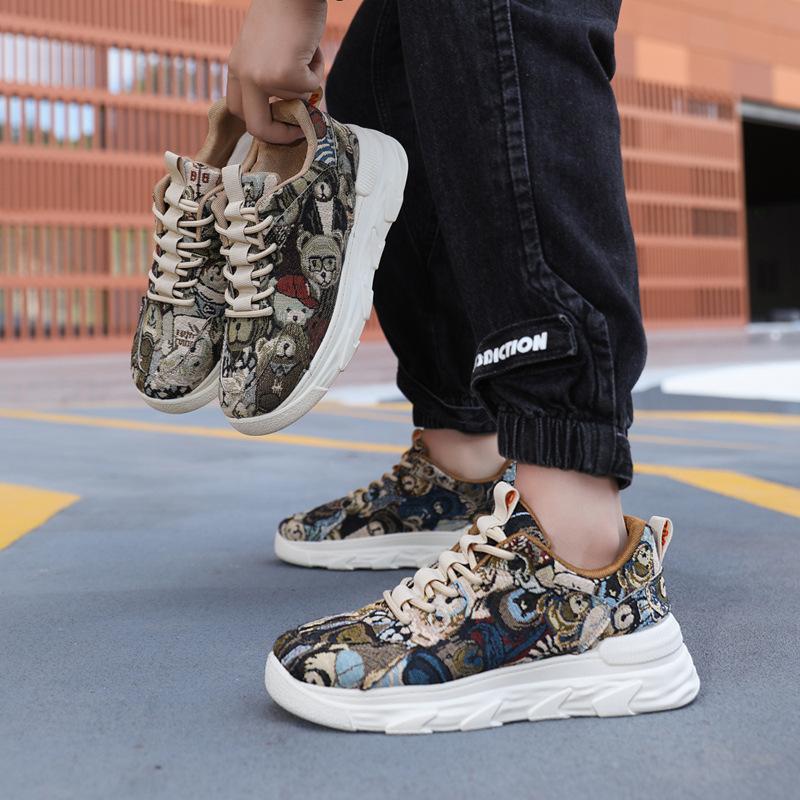 Men's Painted Canvas Platform Breathable Daddy Shoes Fashion Trend Versatile Sports Running Shoes Youth Work Shoes