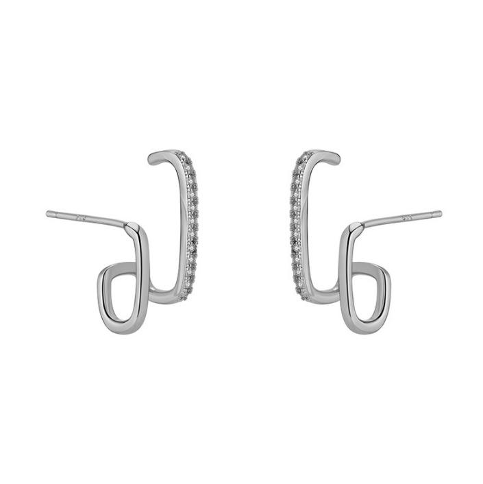 

Стиль Ван Цзывэнь: Роскошный геометрический набор кольца и серег с цирконами платиновый