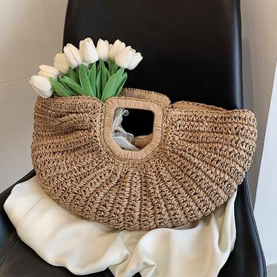 A Fresh and Elegant Beach Bag for Women, Simple and Versatile with A Seaside Vacation Style