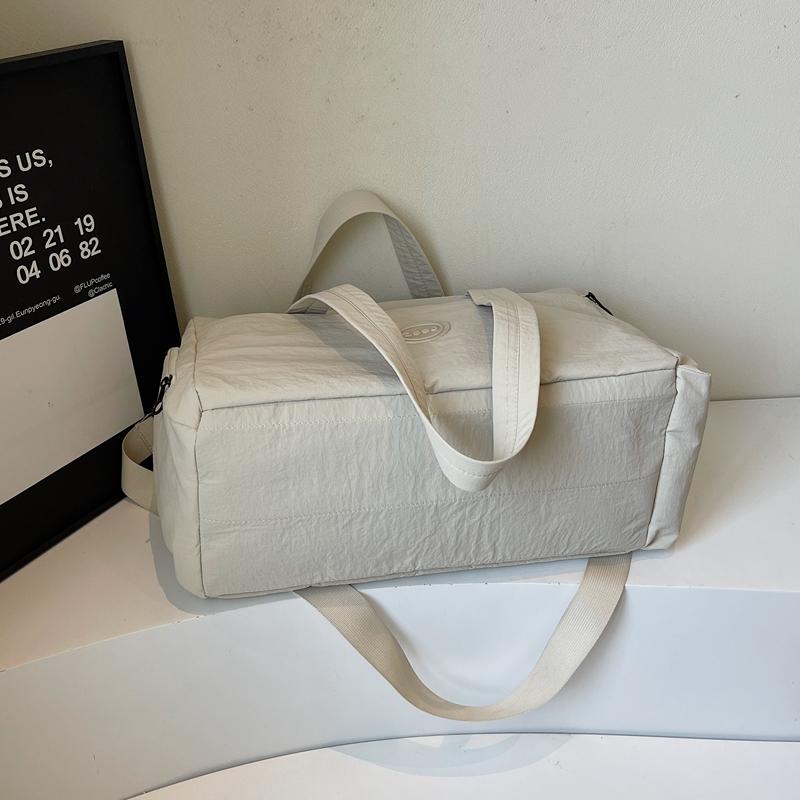 Lightweight Sports Fitness Bag Separation Shoes Bags Outdoor Short Trip Bag Large Capacity Commuter Shoulder Bag Dry Wet Separation