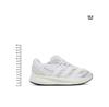 Кроссовки adidas Lightblaze
