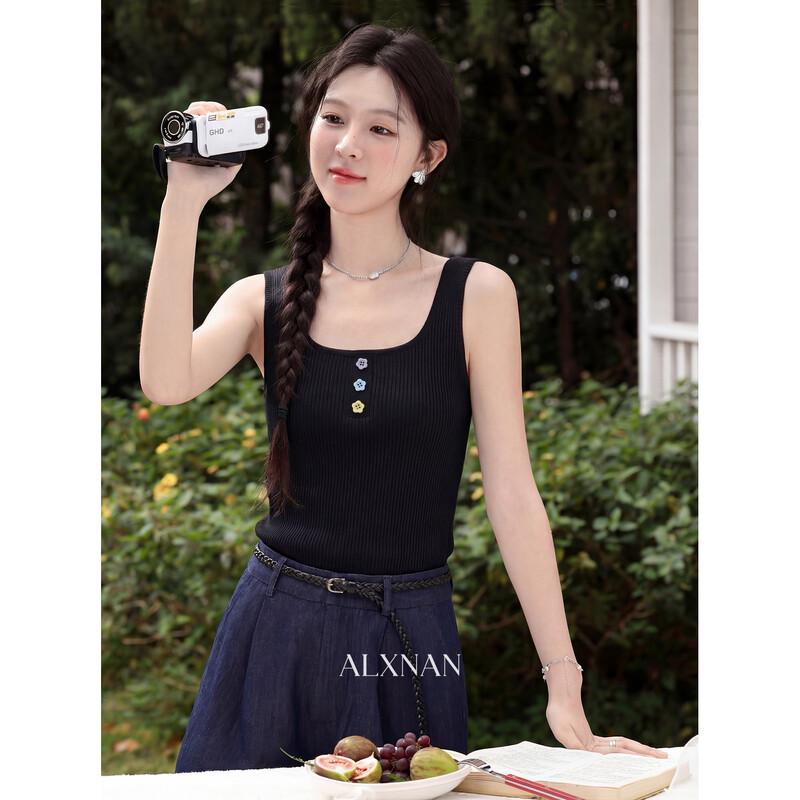 Lu Xiangnan Women s Black Square-Neck Vest Top S