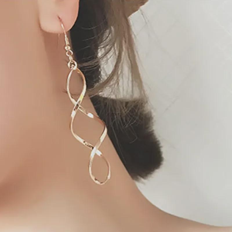 Modern Geometric Spiral Wave Drop Earrings - Fashionable Metal Jewelry for Women