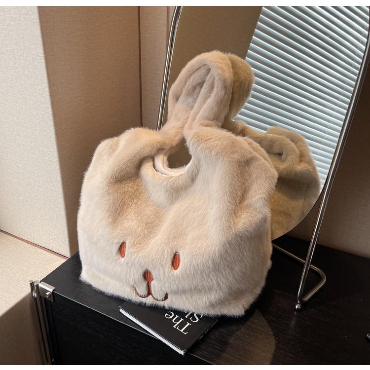 Cartoon Cute Fluffy Bag Women's New Plush Large-capacity Shoulder Bag Autumn and Winter Versatile Commuter Tote Bag