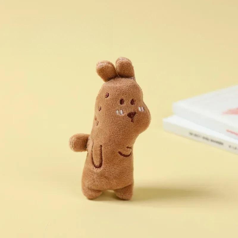 

Pet plush toys with catnip, interactive teething, tooth-cleaning and tear-resistant toys