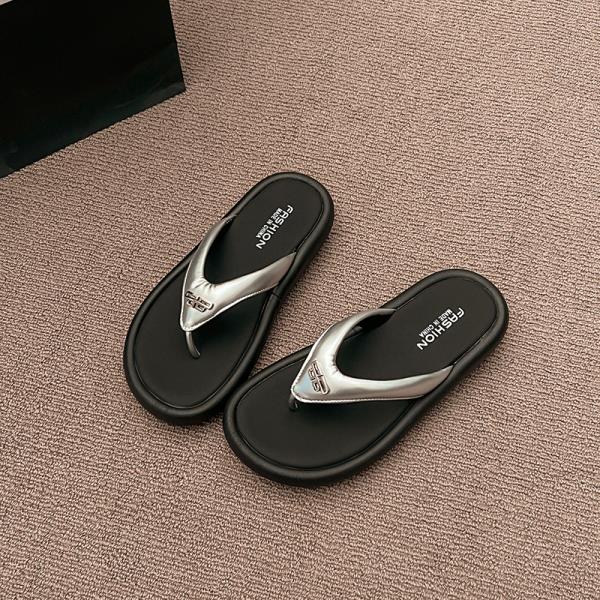 Fashion Shoes Woman's Slippers Rubber Flip Flops Slides Platform Shale Female Beach 2025 Hawaiian Soft Sabot Casual Leisure Rubber Flip