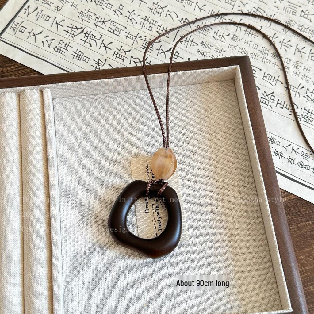 Retro Ethnic Heart Necklace: Wooden Flower Pendant Sweater Chain for Women