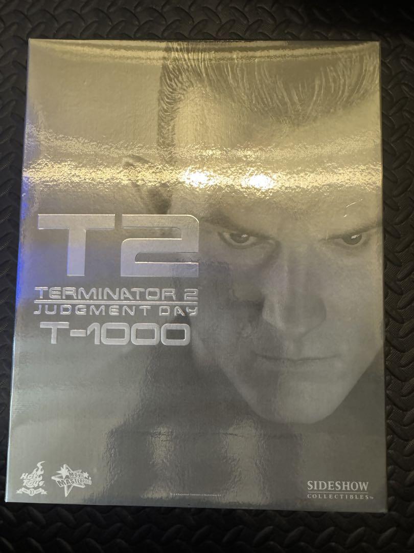 

[USED] 45% off Limited Edition Hot Toys Terminator 2 T-1000 (2 figures)