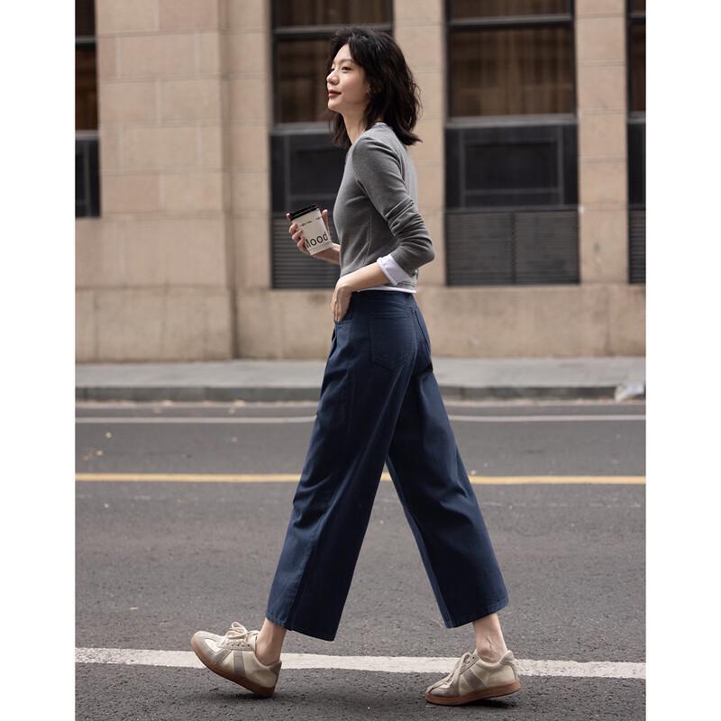 Demana Women s Relaxed Fit Double Pleated Ankle Jeans M