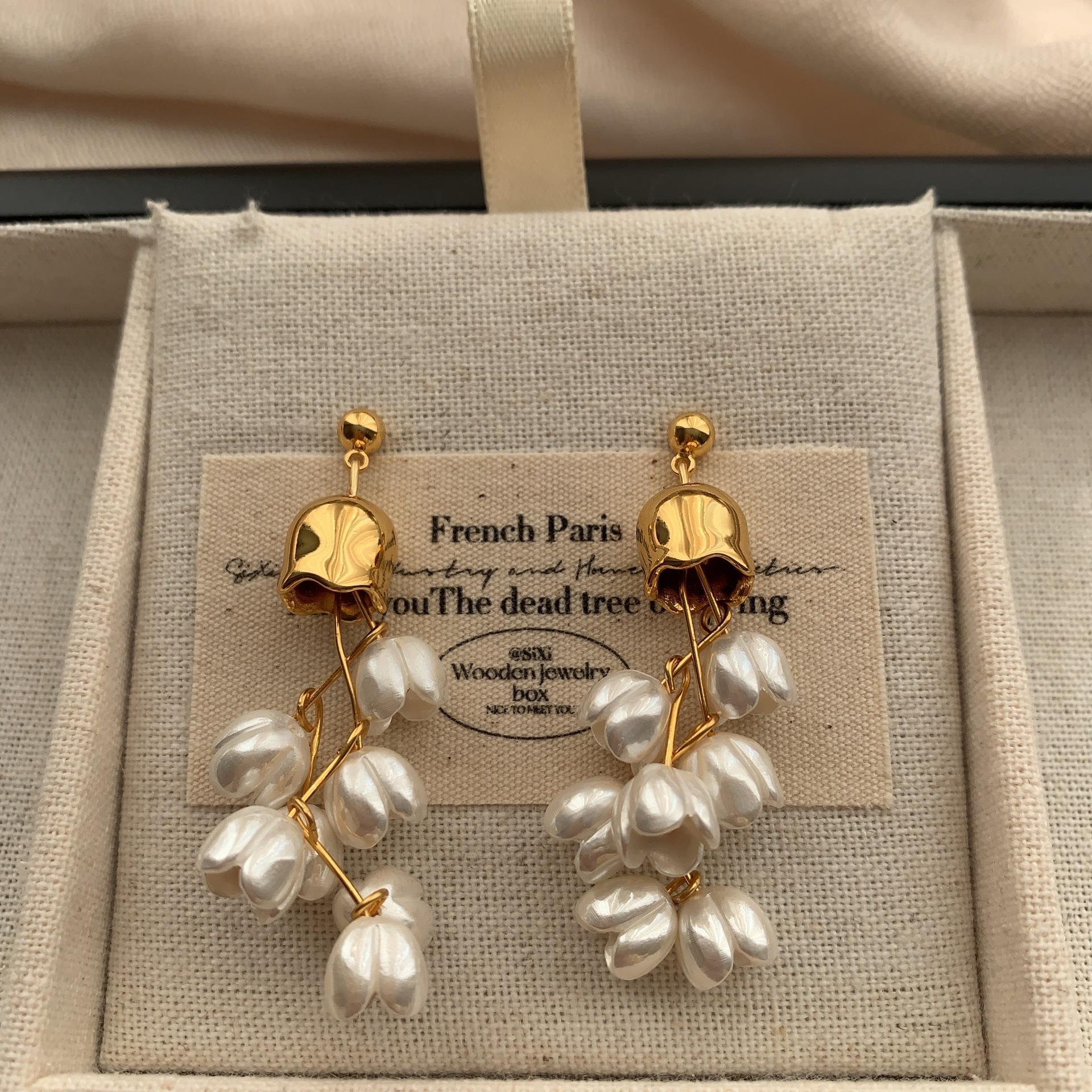 French Retro Lily Of The Valley Flower Fringed Pearl Earrings, Earrings, Smart Flower Clusters, Elegant And Exquisite, Niche And Versatile