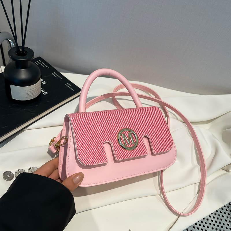 2025 Summer Popular Design Sense Niche Leisure High Sense Temperament Hand Bag Temperament Shoulder Messenger Bag