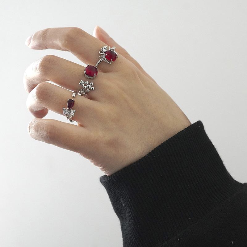 Ruby Insect Combination Ring Female Cold Wind Niche Design Advanced Sense Personality Open Ring