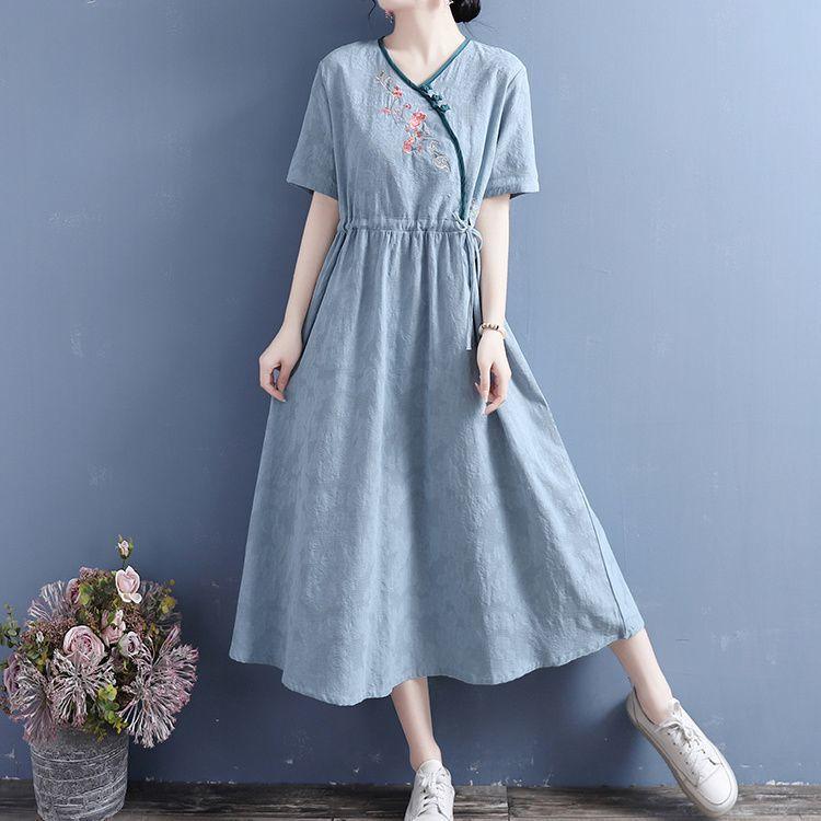 

2025 new summer cotton and linen diagonal placket buckle embroidered short-sleeved dress for women, retro Hanfu for women 4XL білий